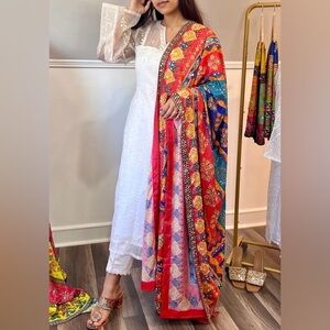 White Organza Embroidered Women's salwar suit